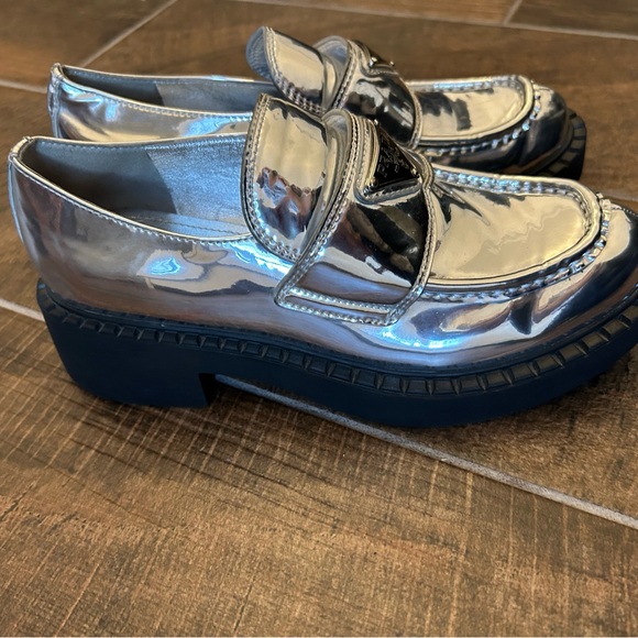 Prada Silver Metallic Loafers - Picture 1 of 7